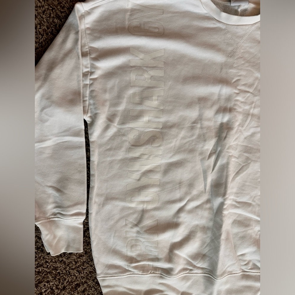 White Oversized Gymshark Crewneck - Picture 4 of 5